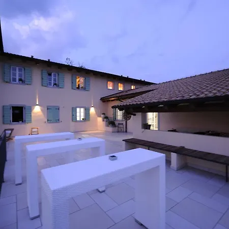 לינה וארוחת בוקר Klinec Plesivo Art 3*