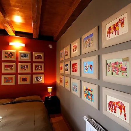 לינה וארוחת בוקר Klinec Plesivo Art