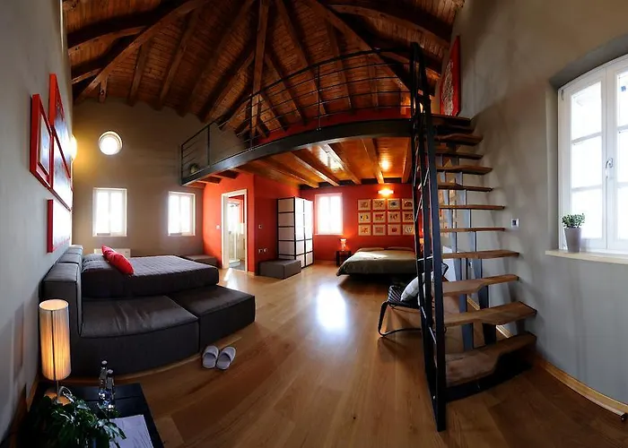 Bed & Breakfast Klinec Plesivo Art 3*